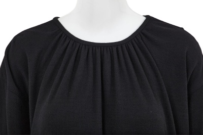 A Comme des Gar&ccedil;ons black wool dress, probably 'Holes' collection, Autumn-Winter 1982-83 - 4