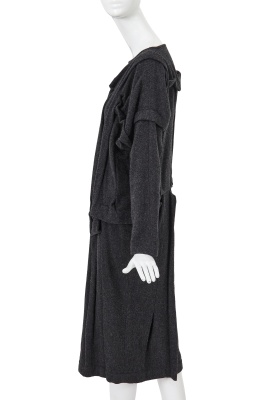 A rare and important Comme des Gar&ccedil;ons grey wool dress, 'Gloves, Skirts, Quilted Big Coats' collection, Autumn-Winter 1983-84 - 3