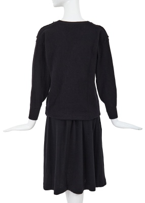 A Comme des Gar&ccedil;ons black wool sweater, 'Gloves, Skirts, Quilted Big Coats' collection, Autumn-Winter 1983-84 - 4