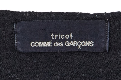 A Comme des Gar&ccedil;ons black wool double-layered top, probably 'Gloves, Skirts, Quilted Big Coats' collection, Autumn-Winter 1983-84 - 6