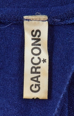 Two Comme des Gar&ccedil;ons blue wool tops, 'Gloves, Skirts, Quilted Big Coats' collection, Autumn-Winter 1983-84 - 5