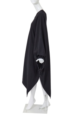A Comme des Gar&ccedil;ons black cotton robe, 'Round Rubber' collection, Spring-Summer 1984 - 3