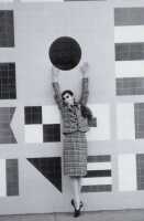 Peggy Moffit's Rudi Gernreich Coty Award winning checked wool suit, Fall 1963 - 7