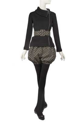 Peggy Moffitt's Rudi Gernreich black and cream wool jersey bloomer ensemble, Fall 1965 - 7