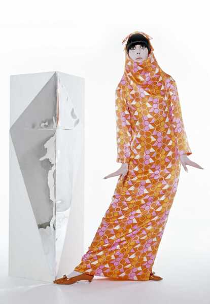Peggy Moffitt's Tzaims Luksus print silk maxi dress, Resort 1966