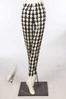 Peggy Moffitt's Rudi Gernreich Tzaims Luksus arrow-print ensemble, 1966 - 6