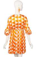 Peggy Moffitt's Rudi Gernreich Tzaims Luksus print satin cocktail dress, 1966 - 4